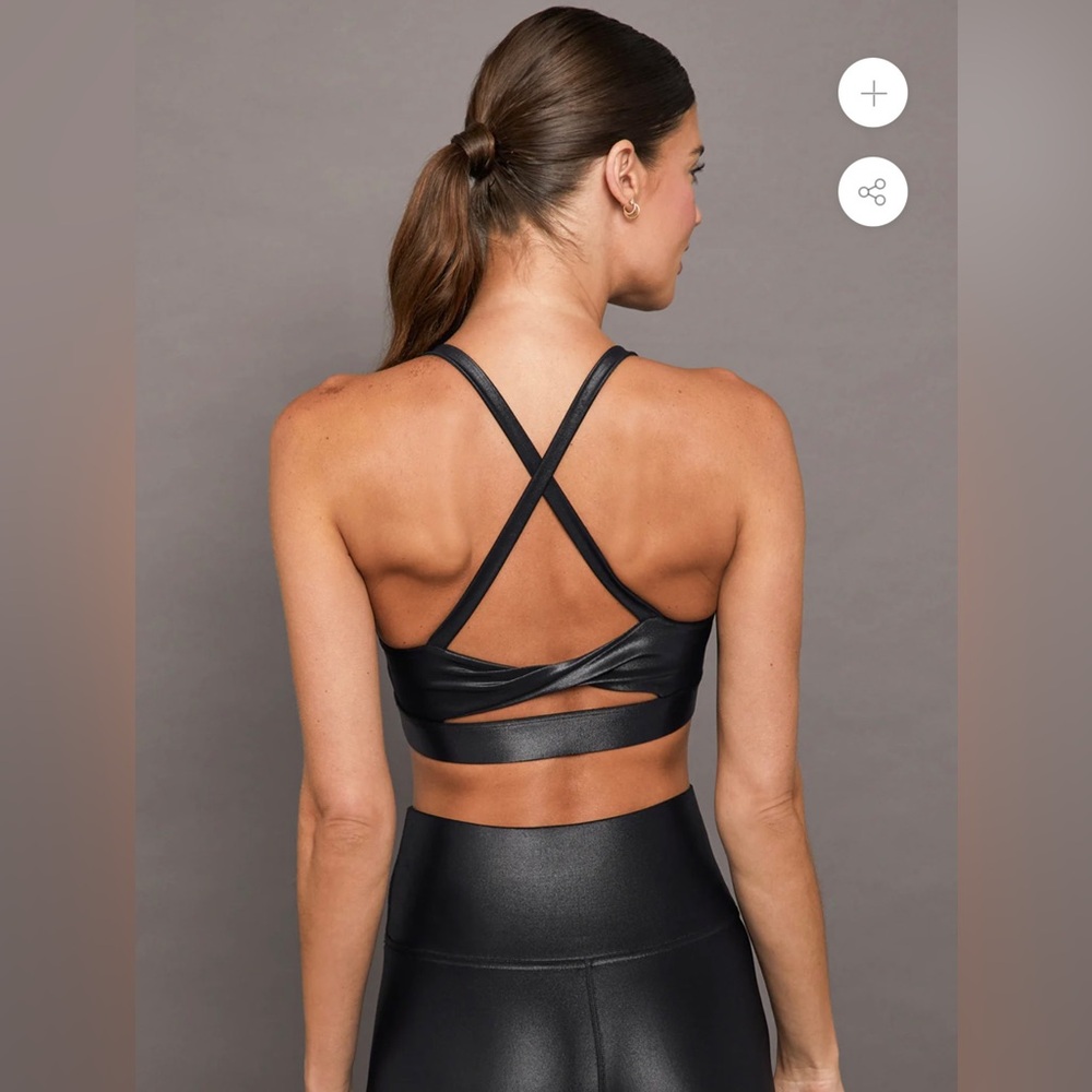 ISO Carbon 38 Criss Cross Sports Bra, black Takara shine, size Small